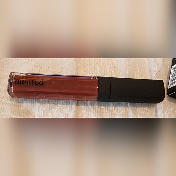MINTED Blacker the Berry Liquid Lipstick BENIFITS CHARITY - Picture 2 of 9